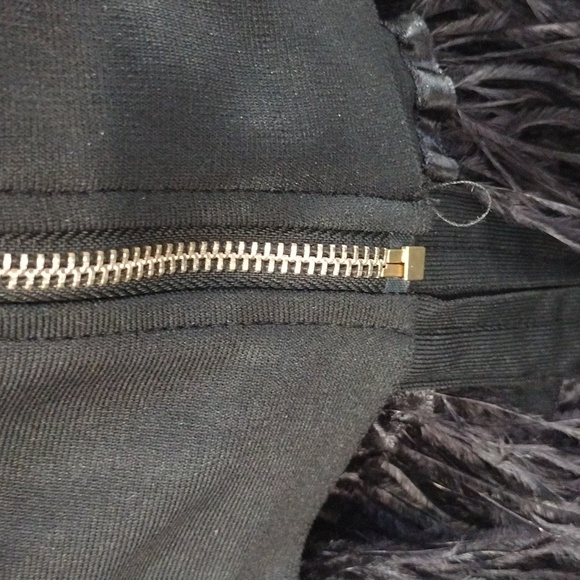 Akira feather mini dress - Picture 4 of 6